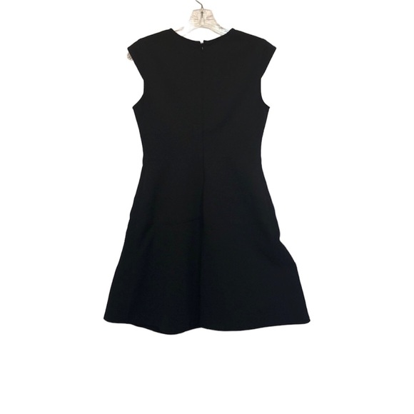 Vince Camuto fit and flare black dress cap sleeves topstitching size 2 - Picture 3 of 5